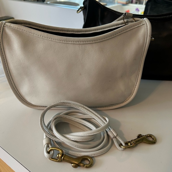 Vintage Coach Double Strap Swinger BagBone Leather